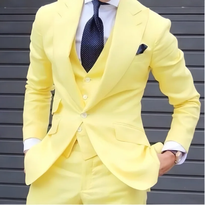 Trajes clásicos personalizados para hombres de negocios, chaqueta Formal con solapa de pico, chaleco, pantalones, esmoquin diario para graduación y boda, 3 piezas
