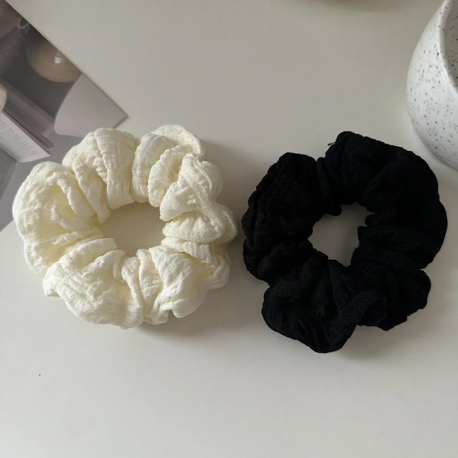 3pcs Cream Puff Scrunchies, Bun Hair Ties, Versatile Solid-color Rubber Bands, Fabric Scrunchies, Black Hair Ties, Hair Accessor