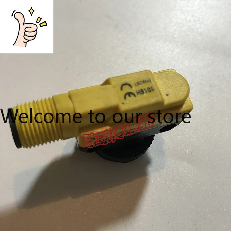 

Banner Photoelectric Sensor QS18VP6FF100Q8 Sensor