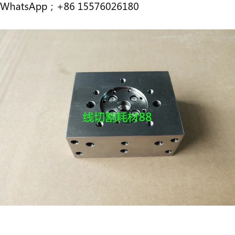 A290-8110-X721 Guide block,Die block apply for Fanuc EDM  A290.8110.X721 70x55x28