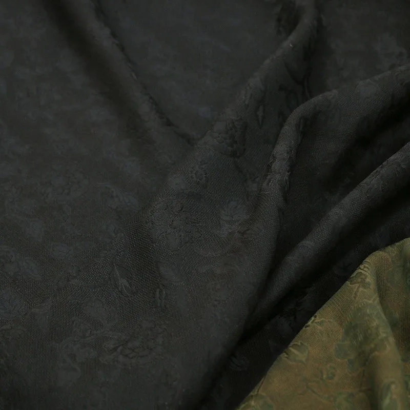 New Chinese-style cheongsam fabric with black and green patterns silk perforated holes jacquard flower fragrant gauze