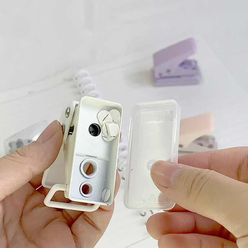 Mini Perforatrice Anello Più Foro Carino Perforatrice di Carta Perforatrice Rotonda Portatile Kawaii Ufficio Scuola Rilegatura Forniture di Cancelleria