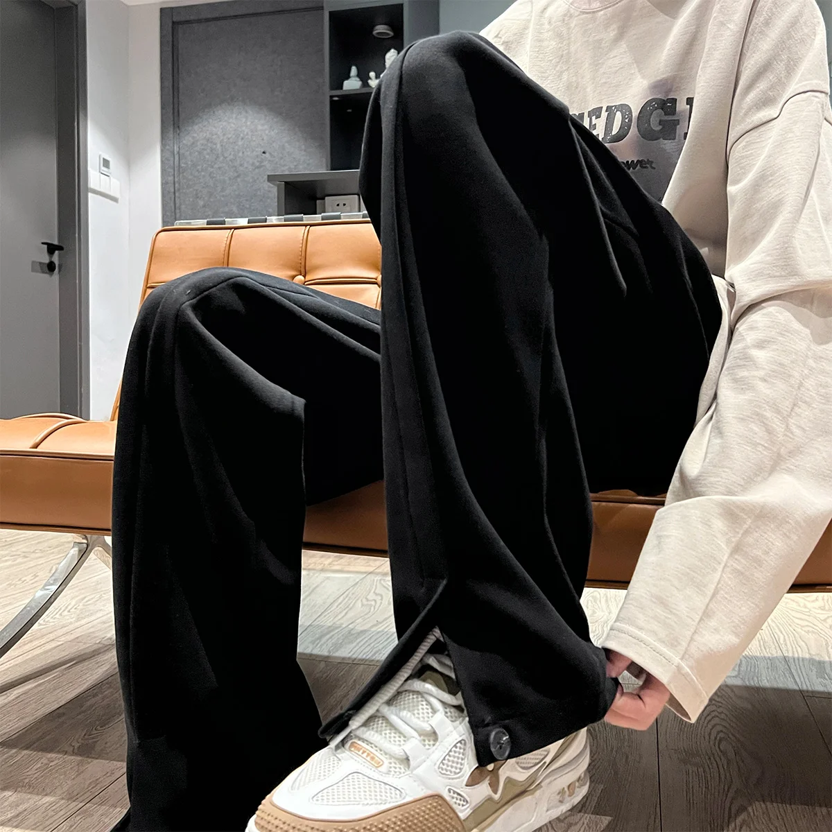 

Мужские повседневные брюки прямого кроя для весны и осени, свободные широкие брюки в уличном стиле, модные молодежные брюки с разрезами для отдыха