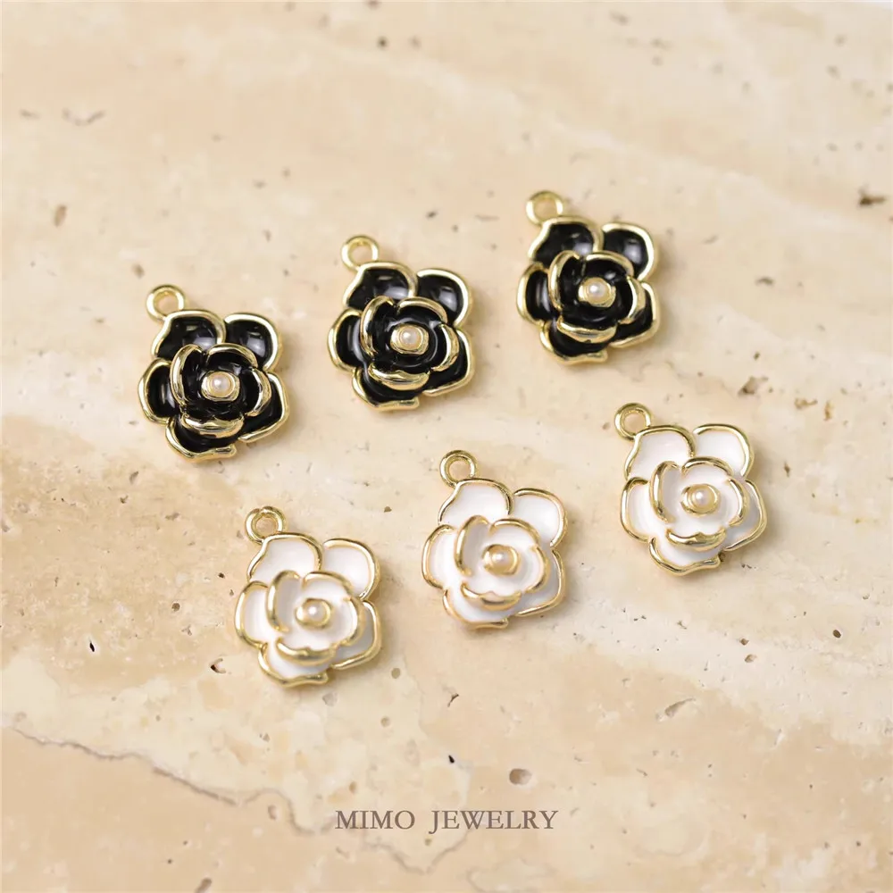 

1PCS 14.8x12.3mm Copper-plated Real Gold Black and White Elegant Oil-dripping Camellia Pearl Pendant DIY Handmade Accessory
