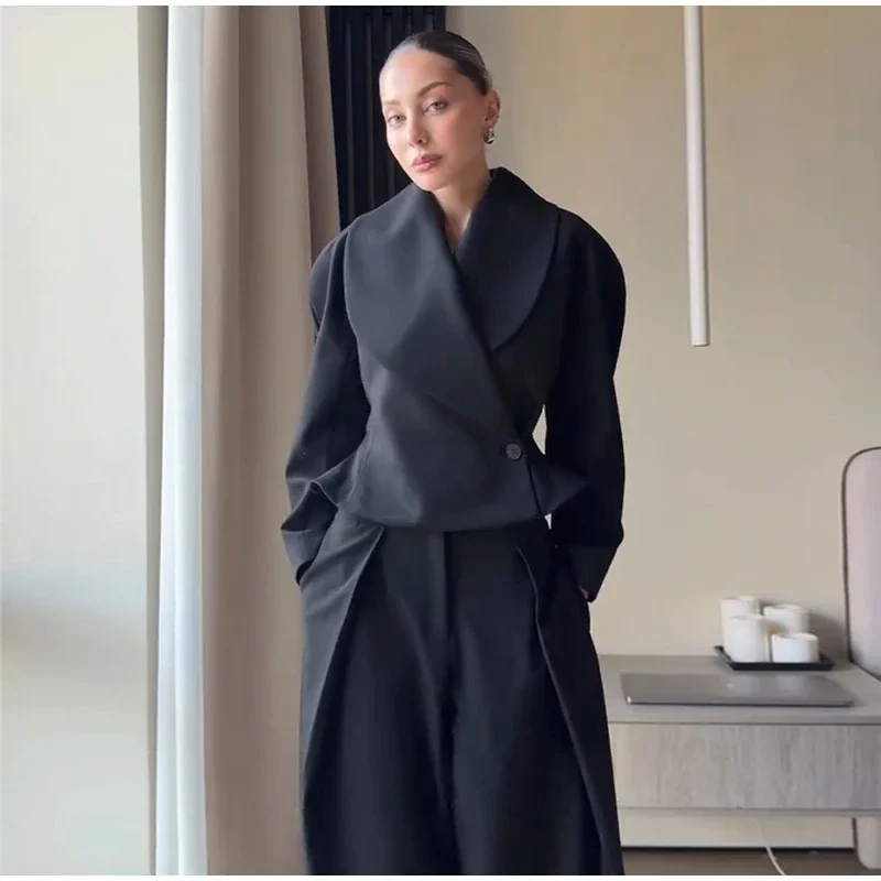 Damen-Hosen-Sets, V-Ausschnitt, Langarm, Taillenbetonende Asymmetrische Mäntel, Hochgeschnittene Plissierte Hosen, Schicke Büro-Outfits für Damen, Neuheiten – Detail 8