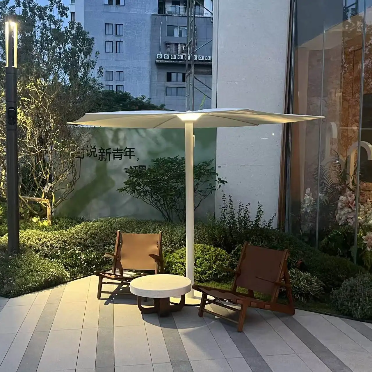 parasol floor lamp, outdoor waterproof garden lamp umbrella, umbrella surface diameter 300cm