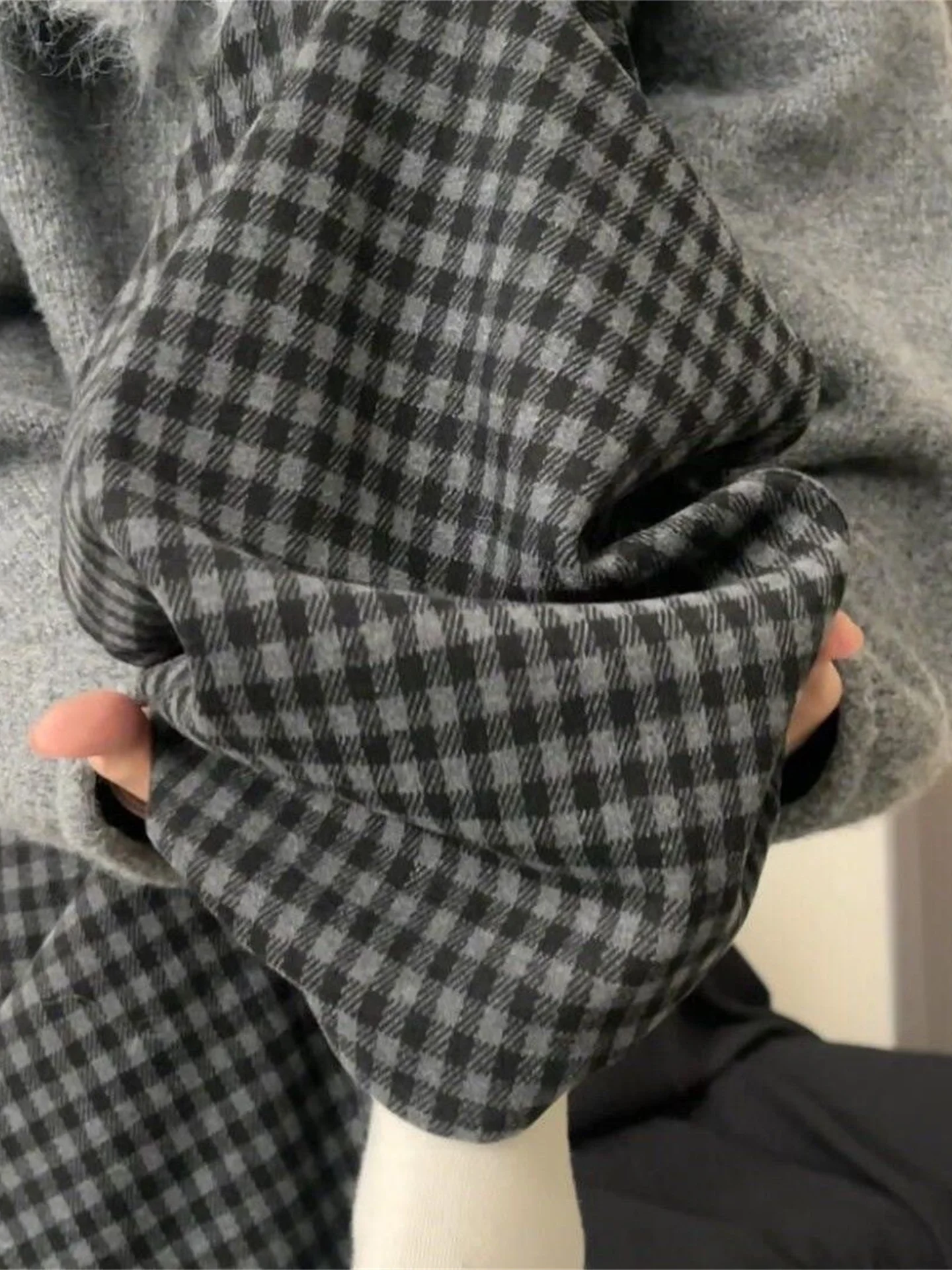 

Широкие брюки в клетку больших размеров на флисовой подкладке, шерстяные повседневные брюки с высокой талией, скрывающие недостатки фигуры, осенне-зимняя женская мода