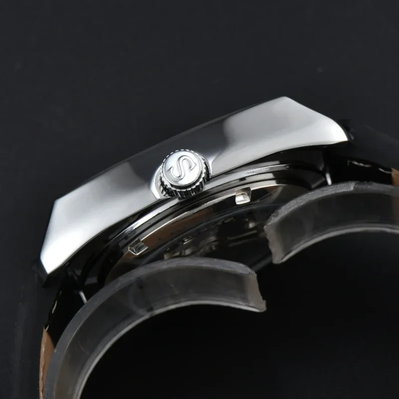 ساعة فاخرة غير ميكانيكية للأعمال والروس ذات علامة تجارية أوتوماتيكية وحزام جلدي إصدار محدود كوارتز مقاومة للماء للرجال