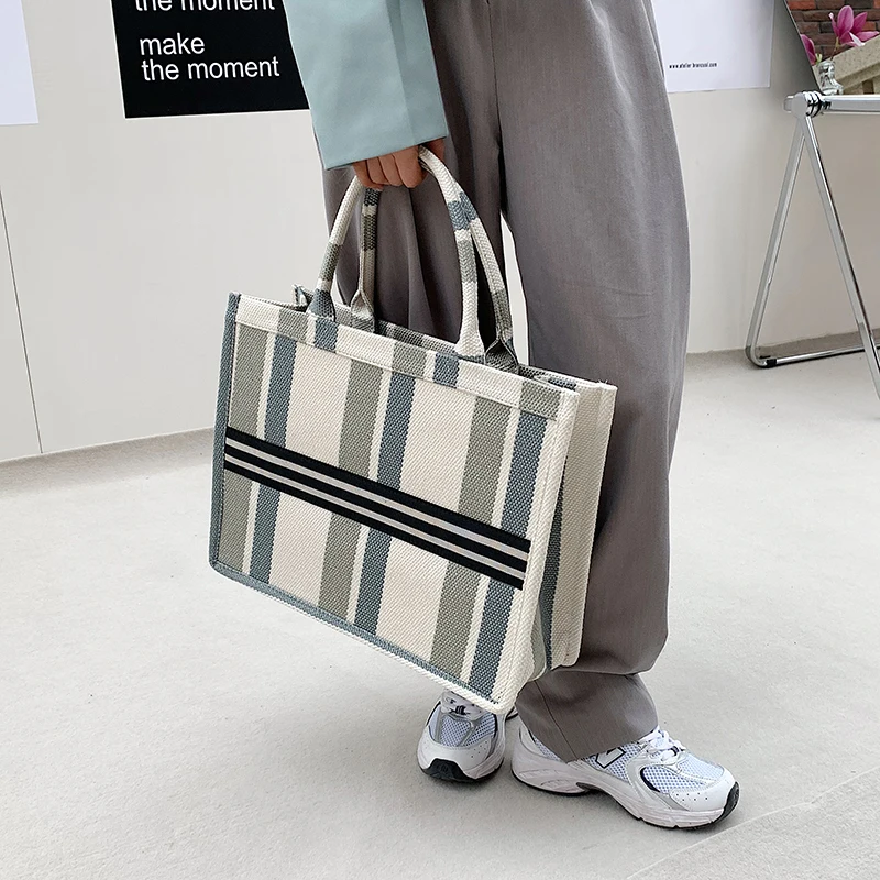 Plaid Canvas Tote Bag For Women 2022 Luxury Designer Handbag Two Sizes Foldable Large Capacity Shopper Tote Shoulder Bags Female