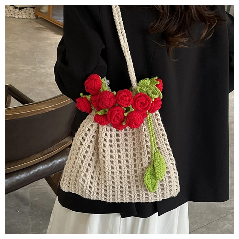 

Богемная тканая сумка с букетом роз, хлопковая веревка, вязаная сумка на плечо с цветком, вязаная крючком, большая вместительная пляжная сумка-ведро с розой
