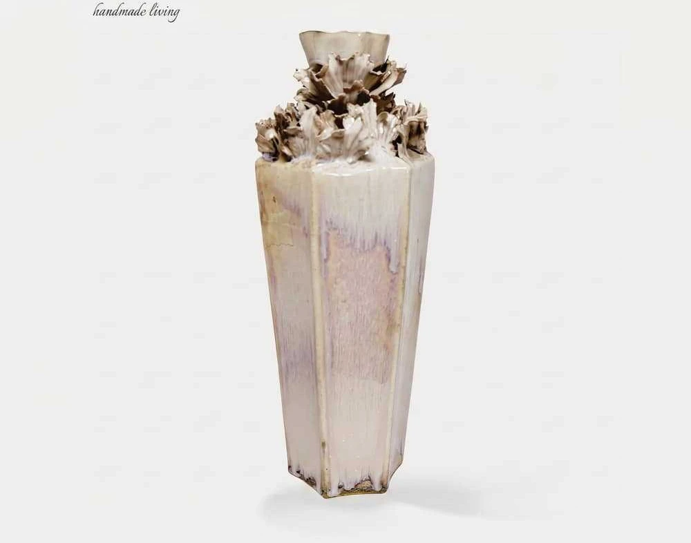 Kiln-changing glaze garlic head ceramic vase, modern art living room soft decoration