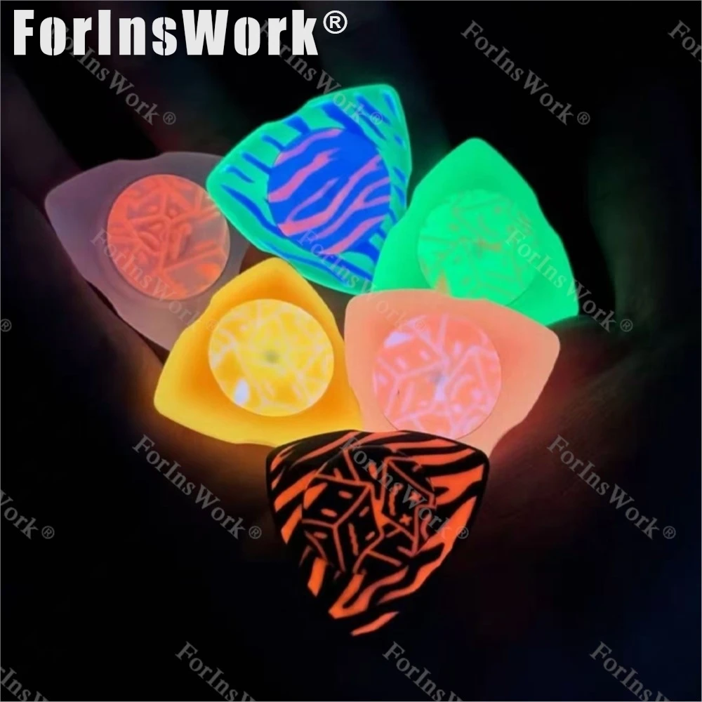 Destaque EDC cor aleatória luminosa Fidget Spinner