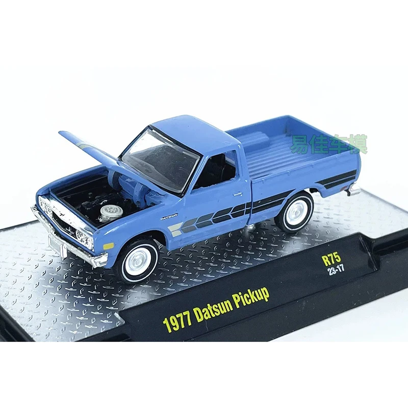 M2 1:64 Scale 1977 Datsun Pickup Truck Alloy Simulation Car Model Static Collection Decorated Holiday Toys Souvenir Gift