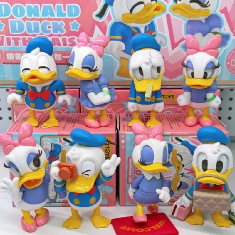 

Donald Duck And Daisy Blind Box Together Series Anime Peripheral Model Garage Kit Trendy Toy Doll Ornament Gift Toy Customized