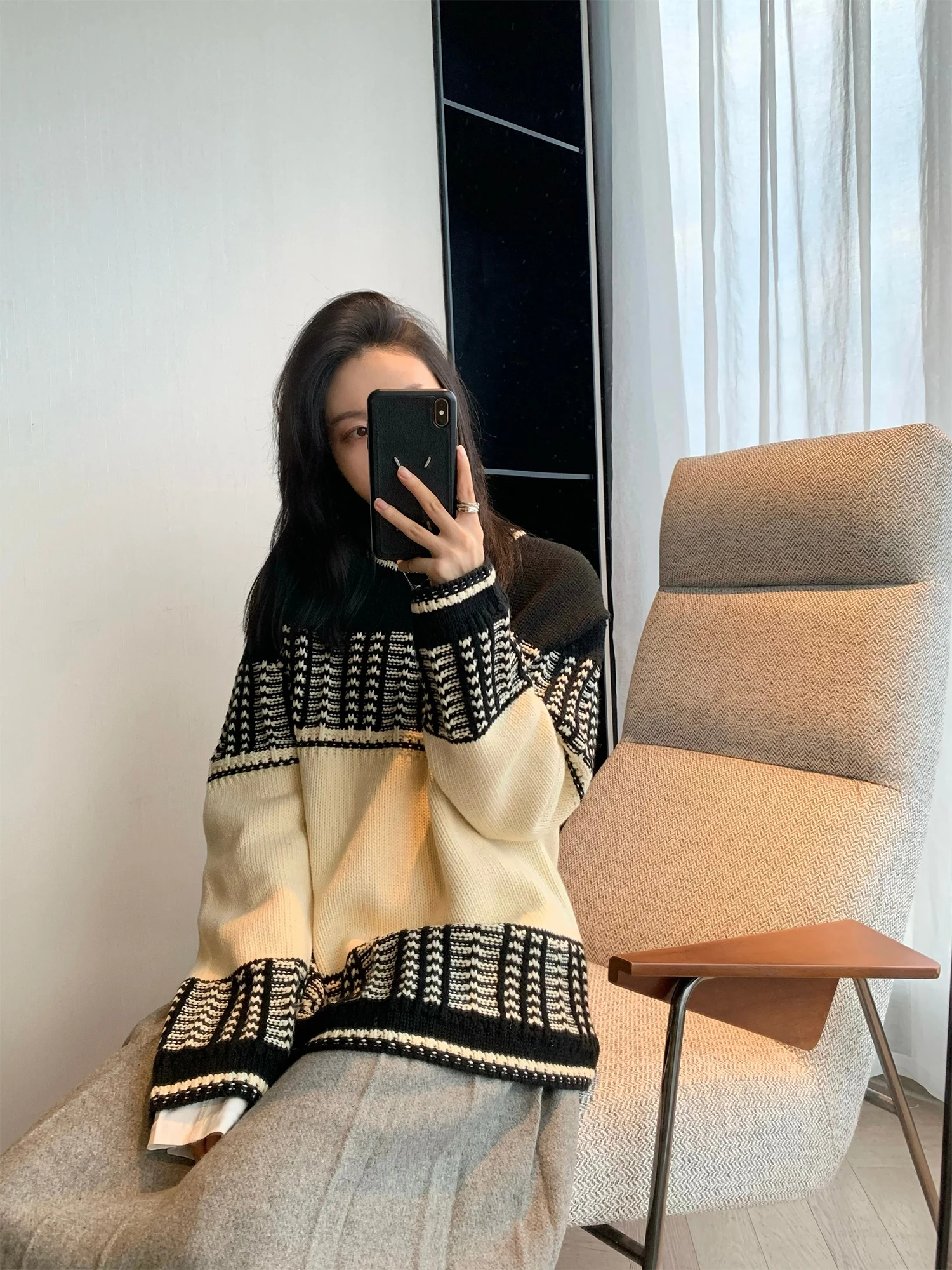 

Awencoat Thiened Loose Knitted Sweater Women's Winter Faion Color Blo Wool Blend Tearable Flower Patterned Pullover