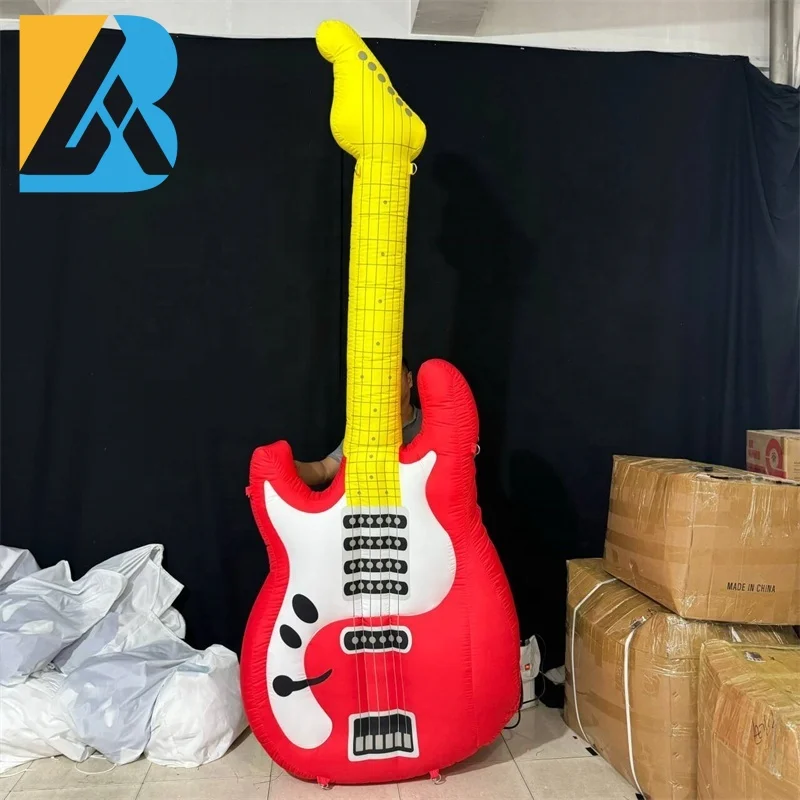 

Персонализированный гигантский дизайн надувной гитары для украшения свадебной сцены в помещении, игрушки