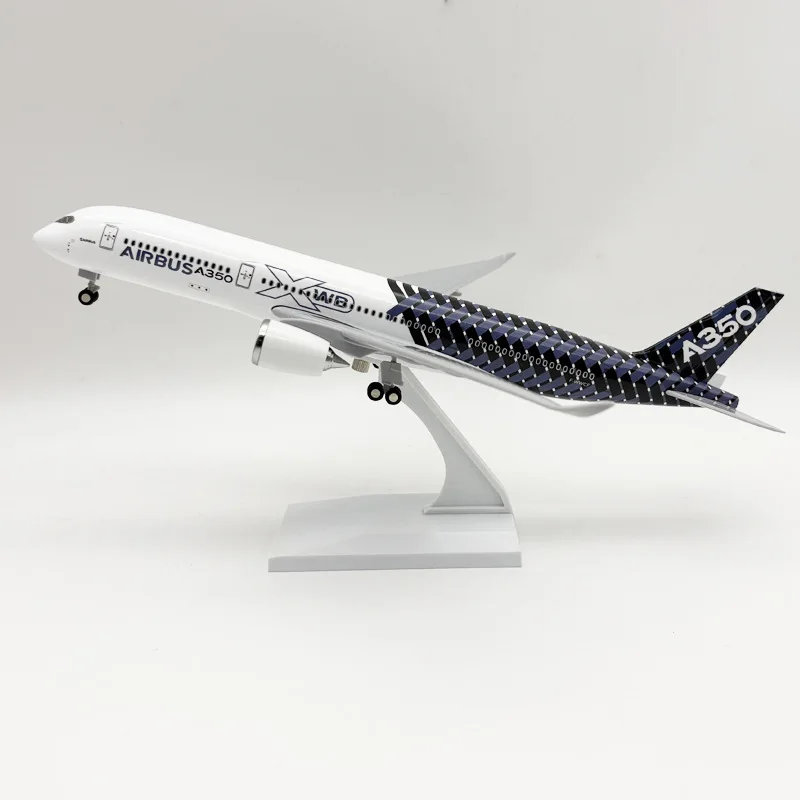 

30cm Airplane Diecast A350 XWB Prototype Resin Aircraft Models 1/250 Scale Planes Aviation Enthusiast Souvenir With Landing Gear
