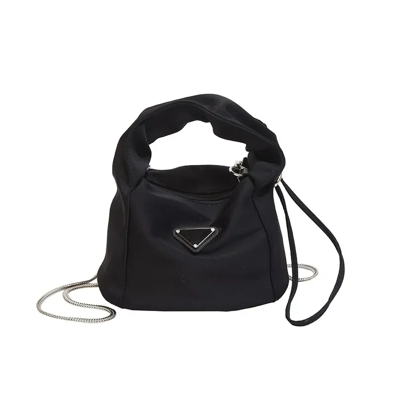 Sacola de nylon com corrente de metal, bolsa crossbody, mini bolsa de embreagem, marca de luxo, nova moda, tendência, 2022