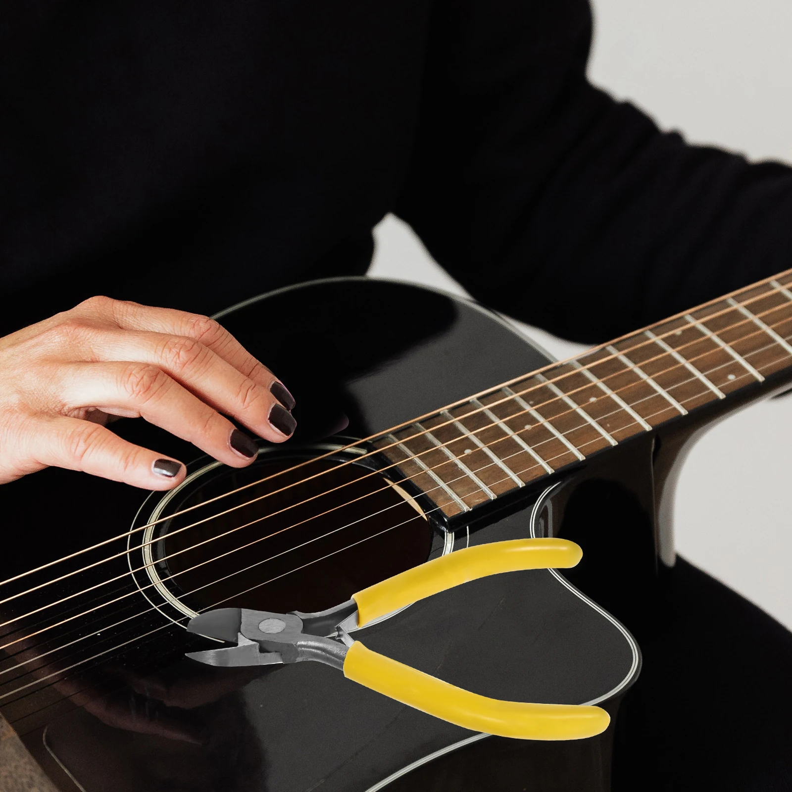 

String Cutters Essential Tool for Guitar Players Repair Supplies Luthiers Tools Maintenance Yellow