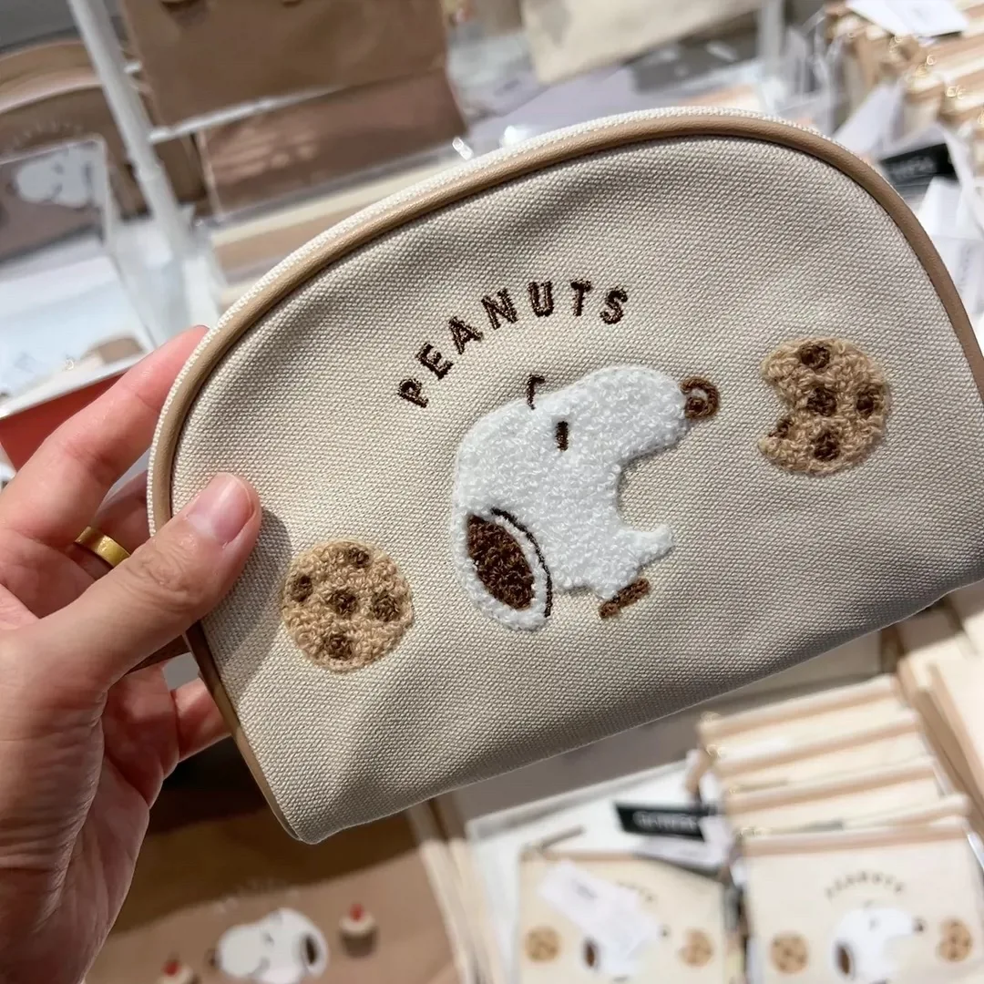 Cute Snoopy Embroidery Cartoon Makeup Shell Bag Large Capacity Portable Storage Coin Purse Gift Peripherals view 2