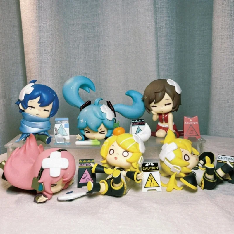 

In Stock Falling Hatsune Miku Mysterious Box Vocaloid Anime Model Girls Fufu Figure Miku Pvc Doll Ornaments Action Figurine Gift