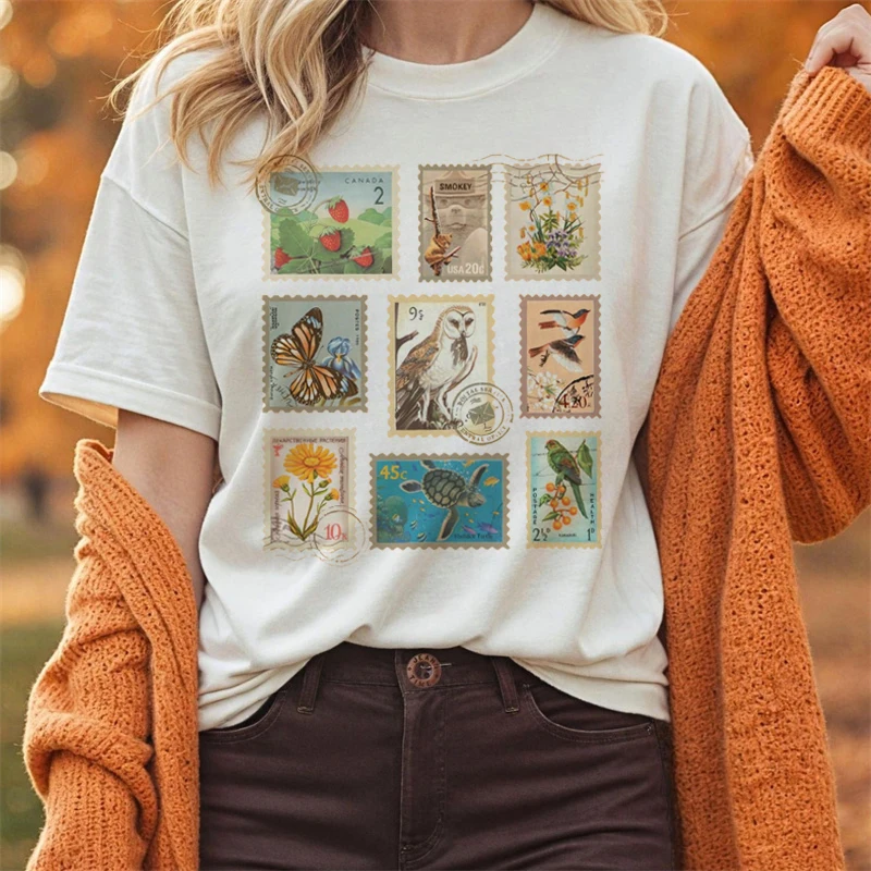 

Retro Natural Stamp Print Cute Pattern Vacation Short Sleeved Round Neck Women's T-Shirt Casual Regular Popular Women's T-Shirt