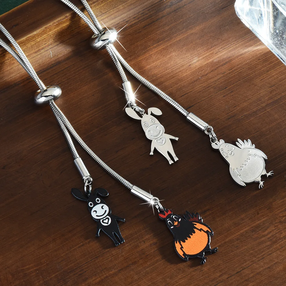 قلادة من الفولاذ التيتانيوم، قلادة كلاسيكية وعصرية للنساء، تسحب قلادة طويلة