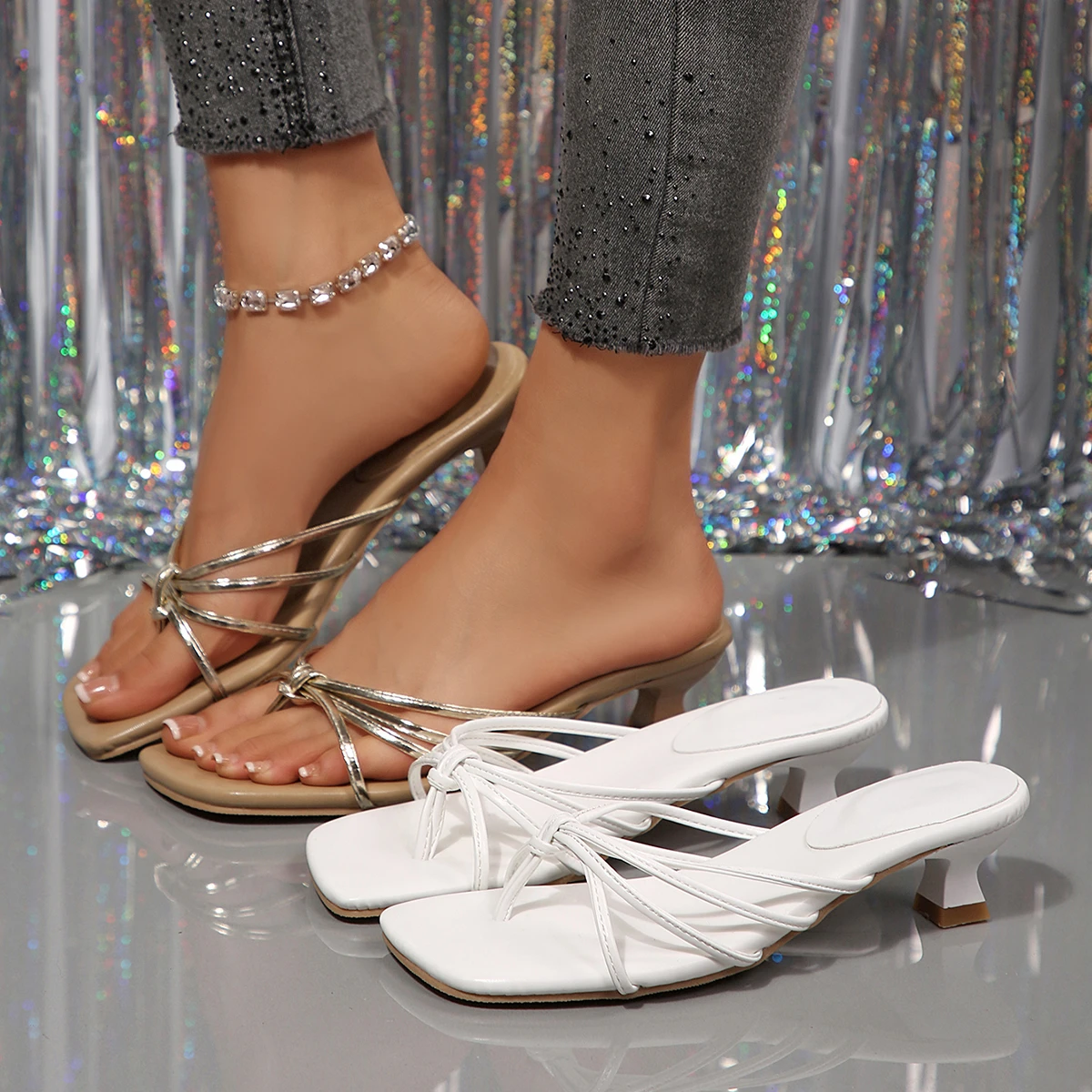 sandalias-femininas-sensuais-de-verao-com-salto-medio-tiras-finas-estilo-chinelo-com-presilha-quadrada-chinelos-casuais-para-praia