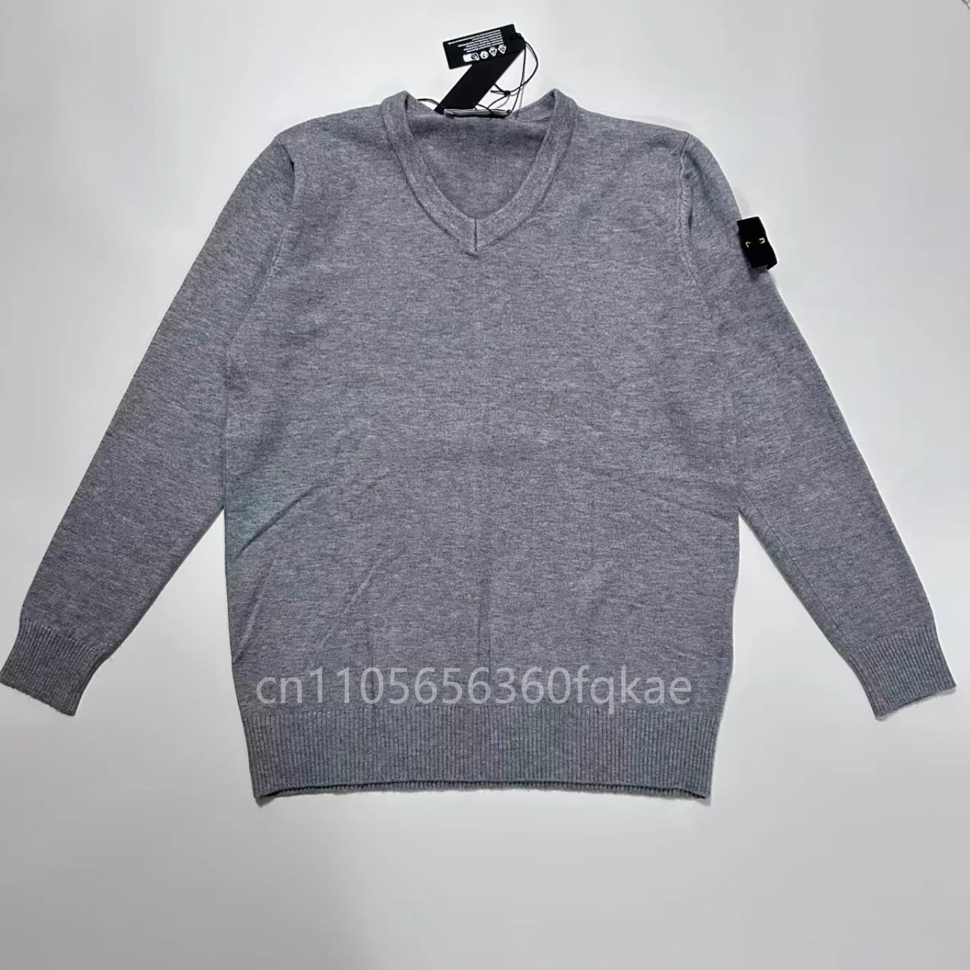 Compass Button Patch Knitted Sweater 3 Labels Italy Brand Style V-Neck Men Warm Pullovers Slim Jumper Male Knitwear Sweatshirts