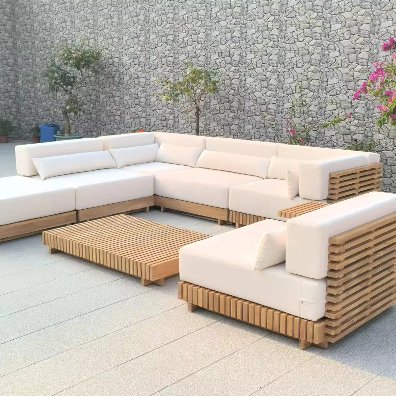 

Luxury Teak Wood Outdoor Garden Sofa Set Aluminum Patio Furniture for Villa Resort Hotels and Balconies for Balcony Use