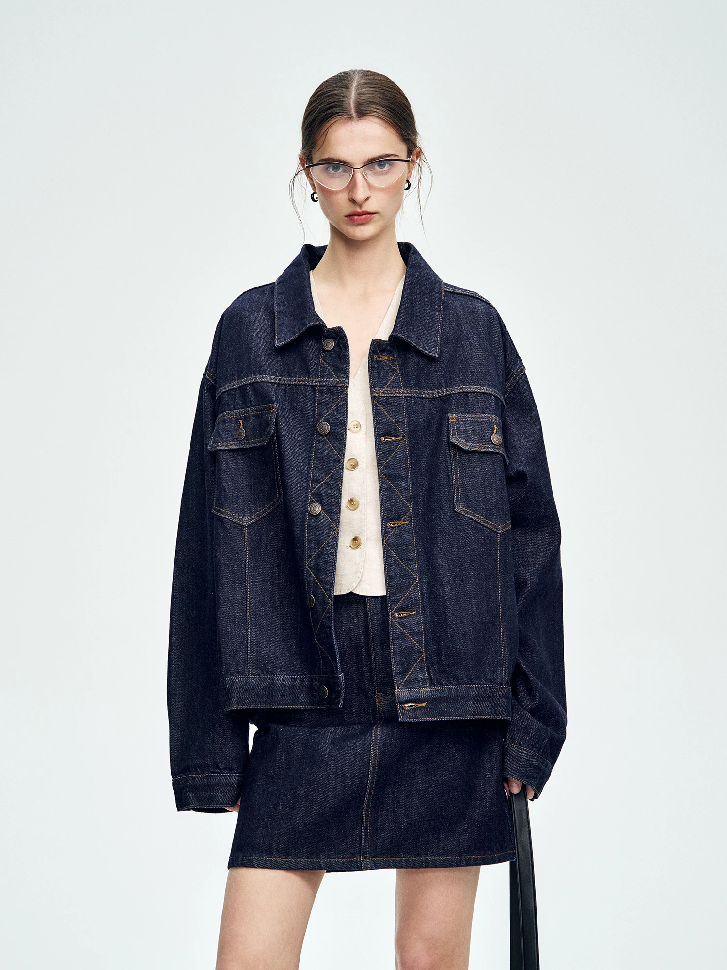 

Джинсовый комплект из джинсовой ткани и юбки в стиле ретро, женская весенне-осенняя высококачественная джинсовая одежда с матовым воротником, верхняя одежда, повседневная рабочая одежда