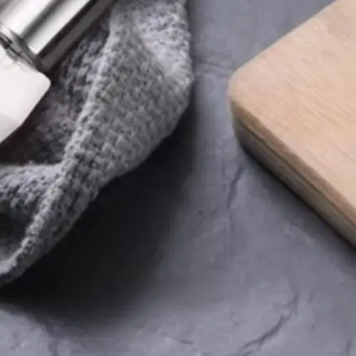 Kitchen Shovel Reusable Kitchen Scraper Stainless Steel Shovel with Hanging Holes Reusable Ice Thawing Scraper Multifunctional
