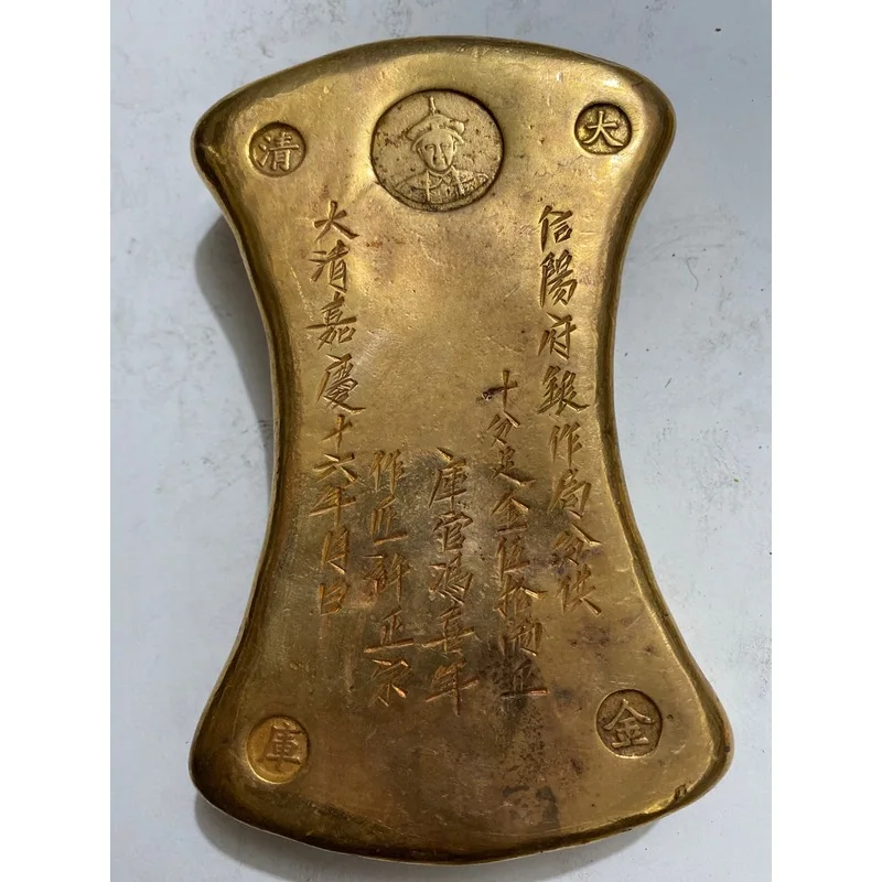 Antique coins, gold ingots, pure copper plated with gold24 kFive dozen gold ingots from the Jin, Tang, Song, Yuan, Ming, and Qin