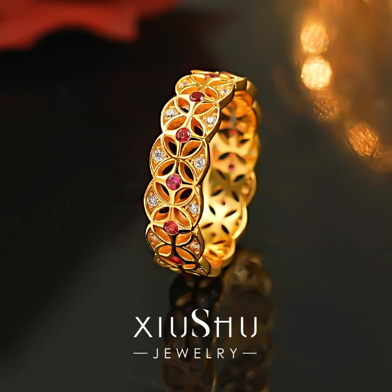 

Fashion925silver hollowing out Inlaid with gemstones, the rose window anillos exudes a minimalist elegance. Women's Rings