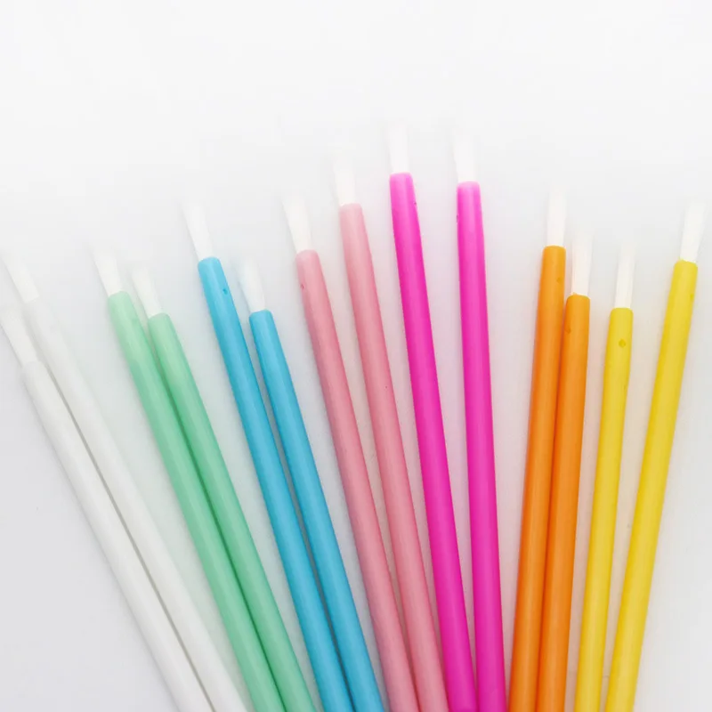 50 pcs Disposable Nylon Fiber Lip Brush Lipstick Wands Clean Applicator lip Gloss Brushes portable Cosmetic women Makeup Tools