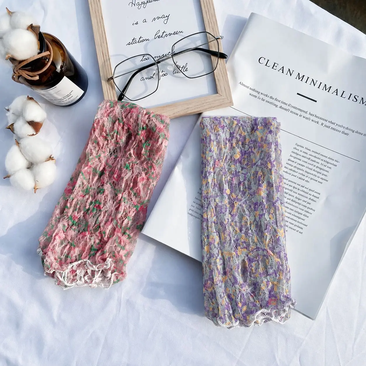 Summer Sun-protection Ice Sleeves for Women, Featuring Small Floral Patterns Long-length Cooling Silk Sleeves with UV Protection