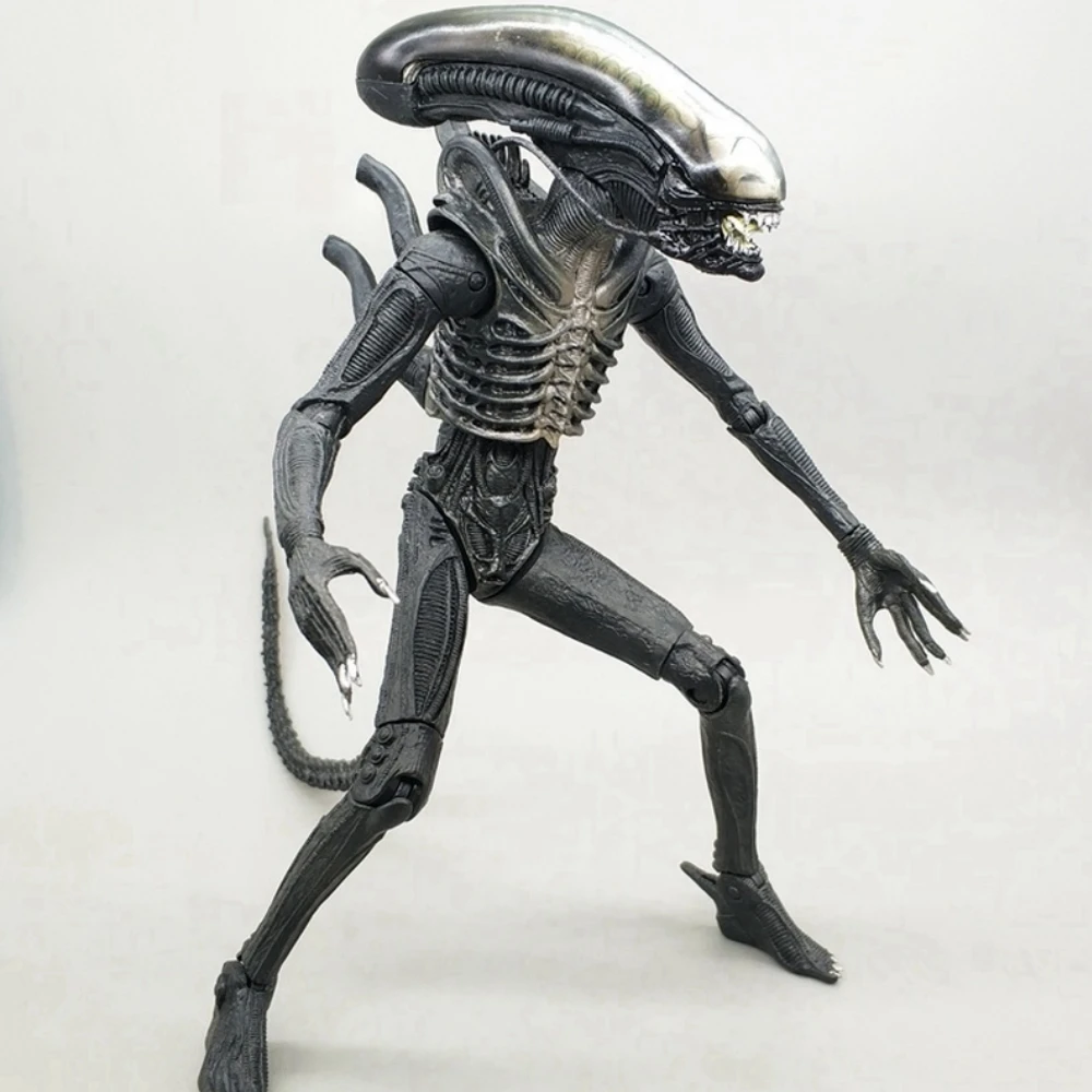 

Alien Dogs Battle of the Iron Warriors Original Action Figure Pact Model Movable Action Figure Toys Mother In Stock