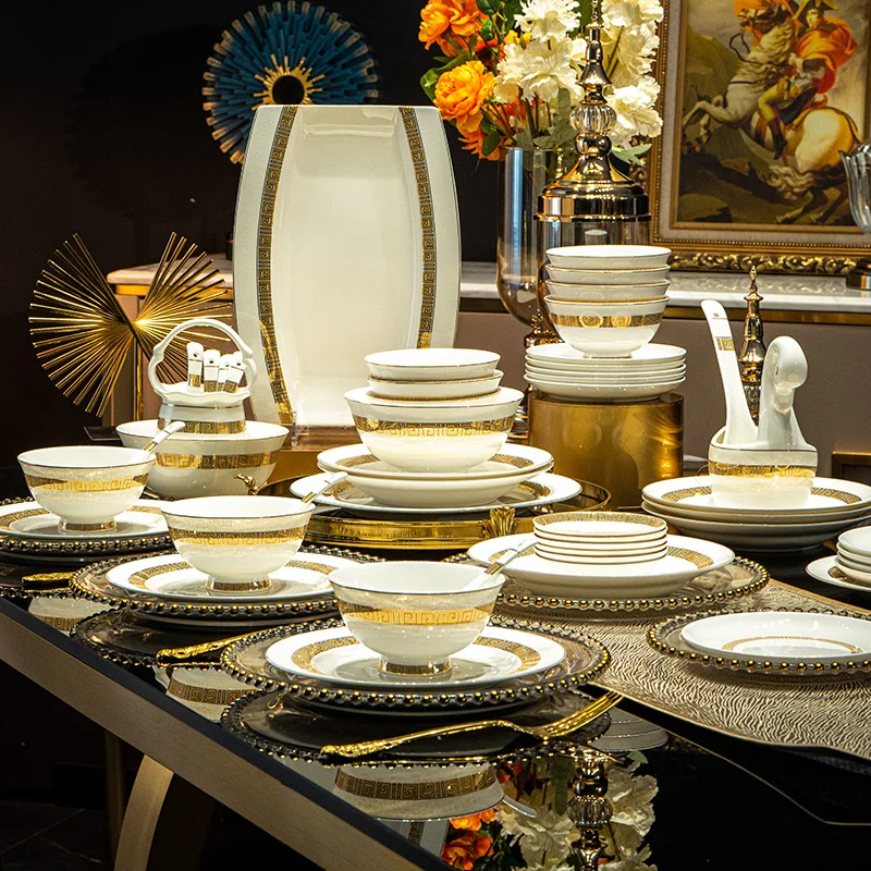 Fine Bone China Dinnerware Sets Home Kitchen Luxury Guests Wedding Tableware Set Gold Plates Jogo De Jantar Dinnerware Sets