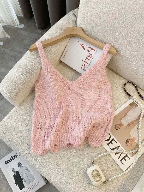 

Весна 2026: Женский вязаный топ с V-образным вырезом и ажурным цветочным узором, серия Svel Faionable Youthful, мягкий и стильный