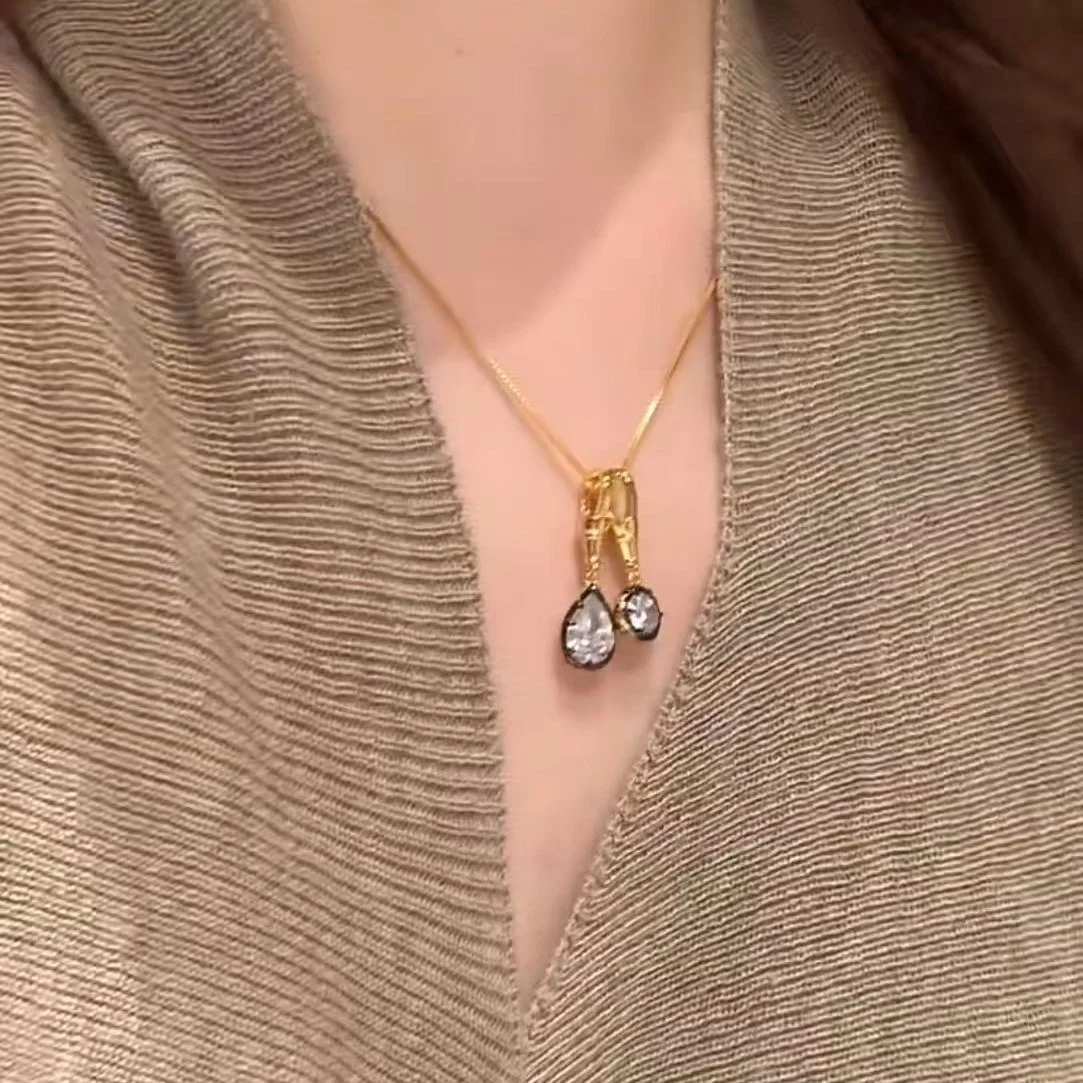Ins Fashion Neutral 925 Silver 1ct High Carbon Diamond Pendant 18K Black Gold Waterdrop Heart Moissanite Chain Necklace Jewelry
