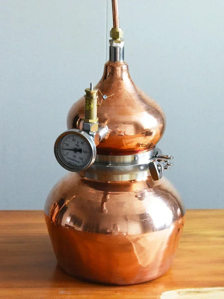 

Household small pure dew essential oil distiller, flower essential oil gourd copper distiller, brandy and foreign wine purificat