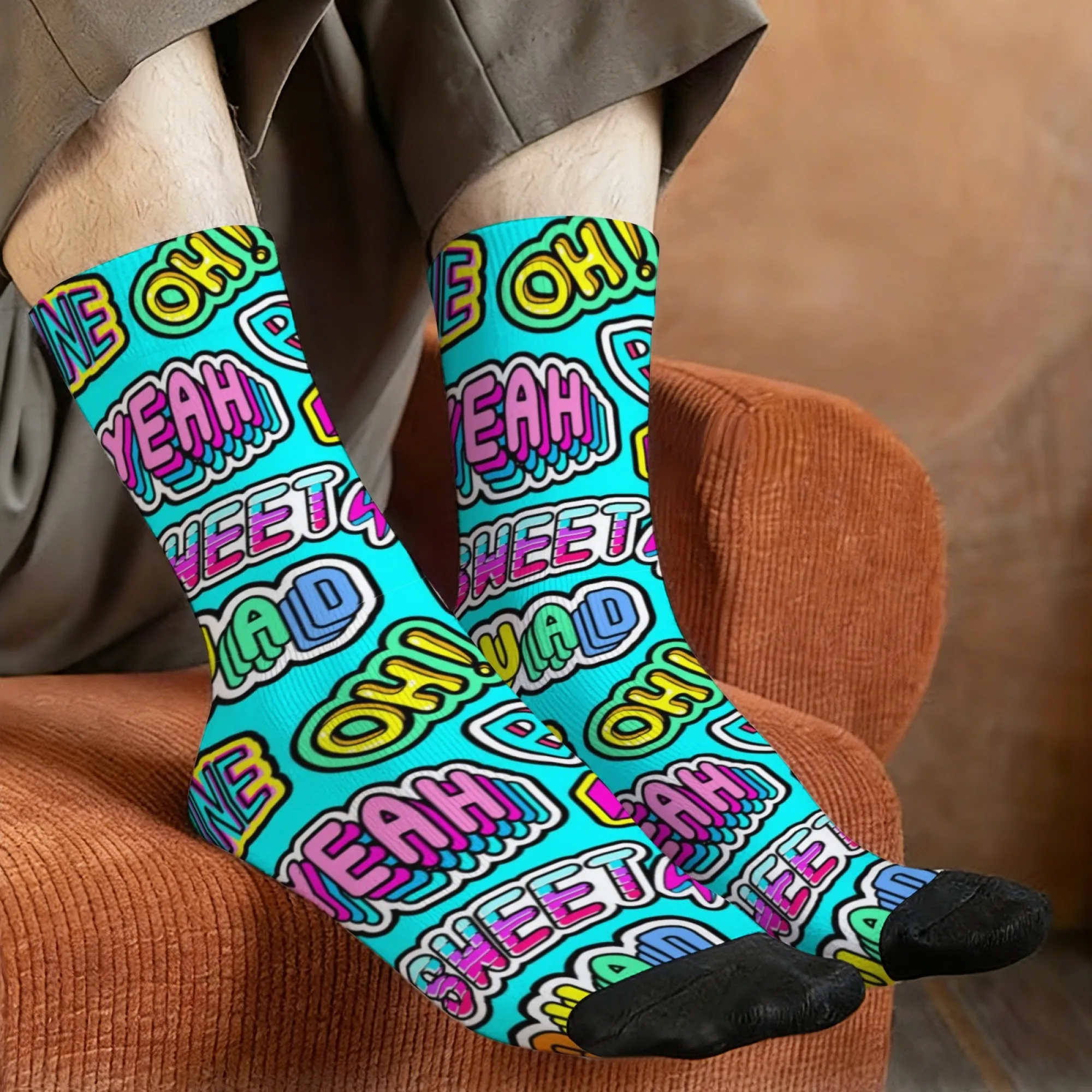 

Cartoon Fun Onomatopoeic Print Mid-calf Men Socks Retro Novel Socks Comfortable Soft Non-slip Moisture-wicking Sports Socks
