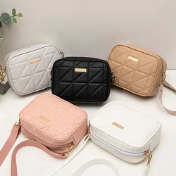 Triangle diamond embroidery camera bag 2025 fashionable and simple solid piece large capacity shoulder cross body bag