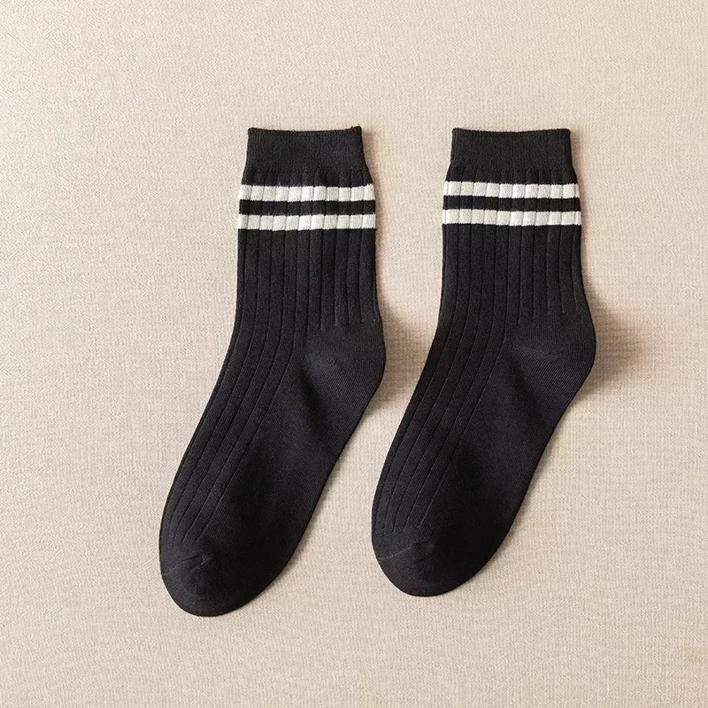 White socks girls spring and summer couples in the middle socks of solid socks, pure cotton cotton thin men's long socks