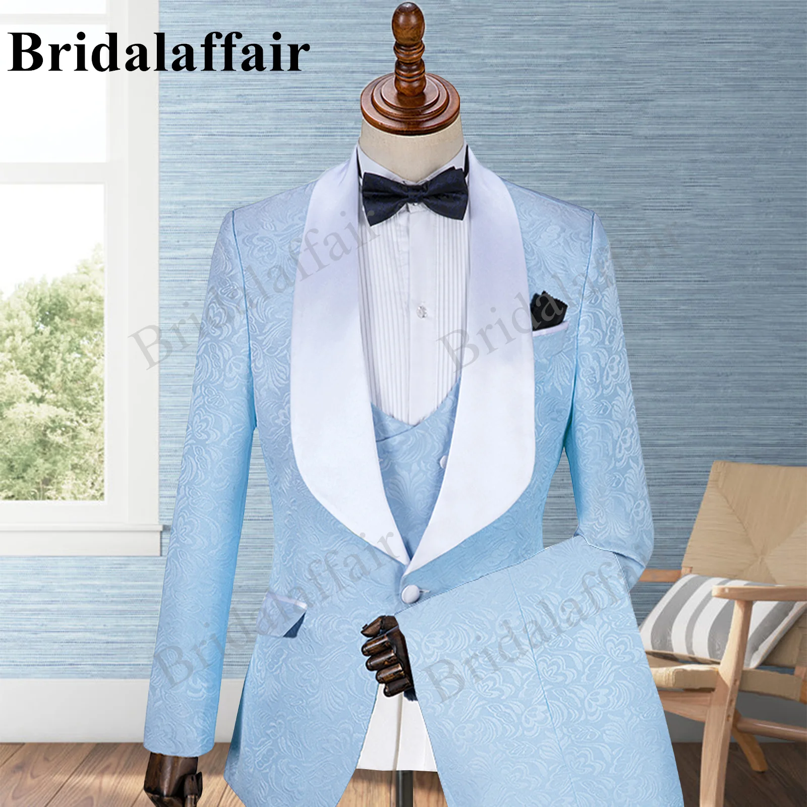 

Bridalaffair Sky Blue Jacquard Men Suit Tailor-Made 3 Pieces Tailored Single Breasted Blazer Vest Pants Appliques Loose Formal