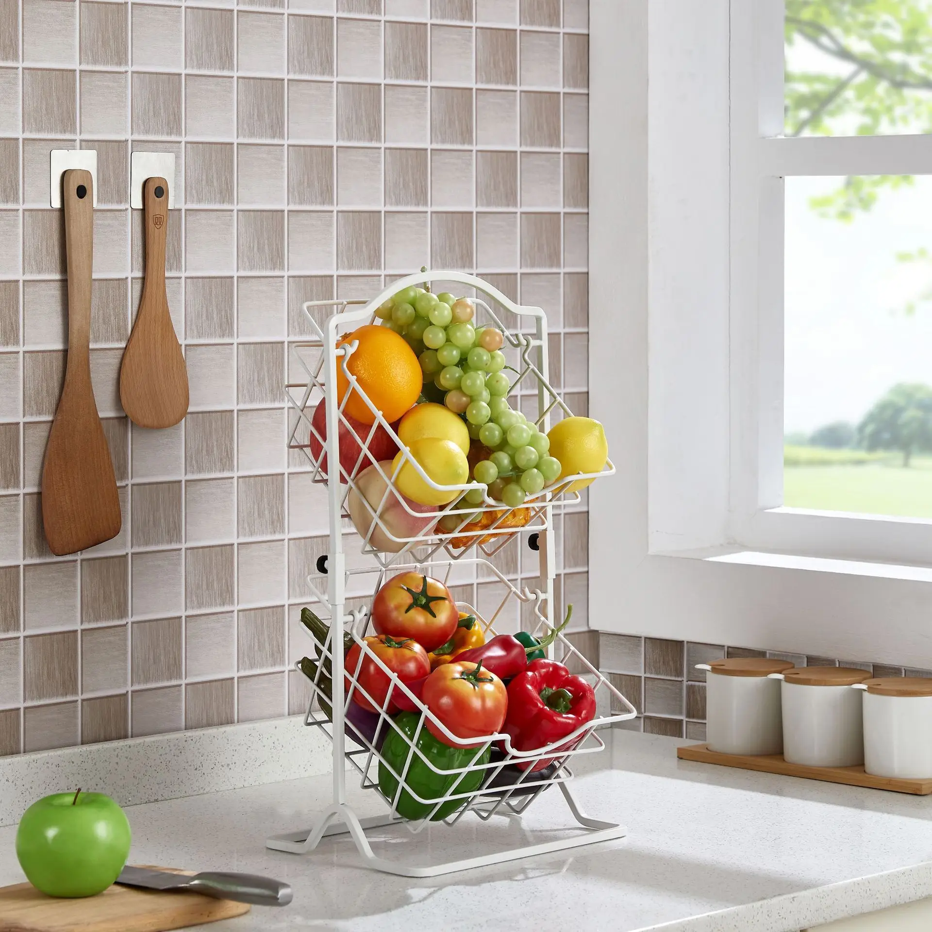 Nordic wrought iron two-layer three-layer storage rack, fruit storage basket, multi-functional bathroom, washing and makeup