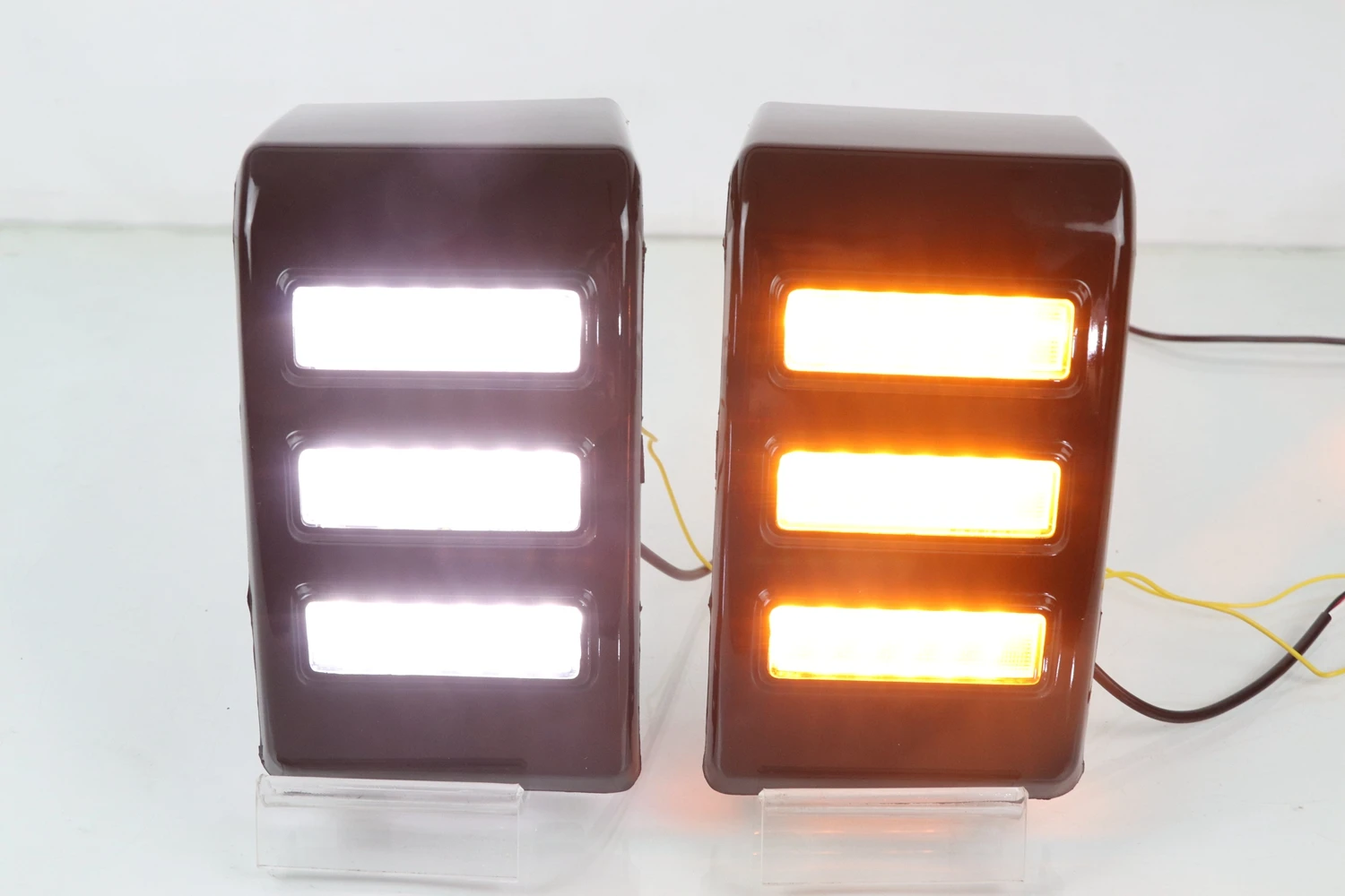 A Pair of Daytime Running Light for Great Wall Tank 300 2021 DRL WIth Warning Lamp 3 Colors Changeable Flow Turn Signal