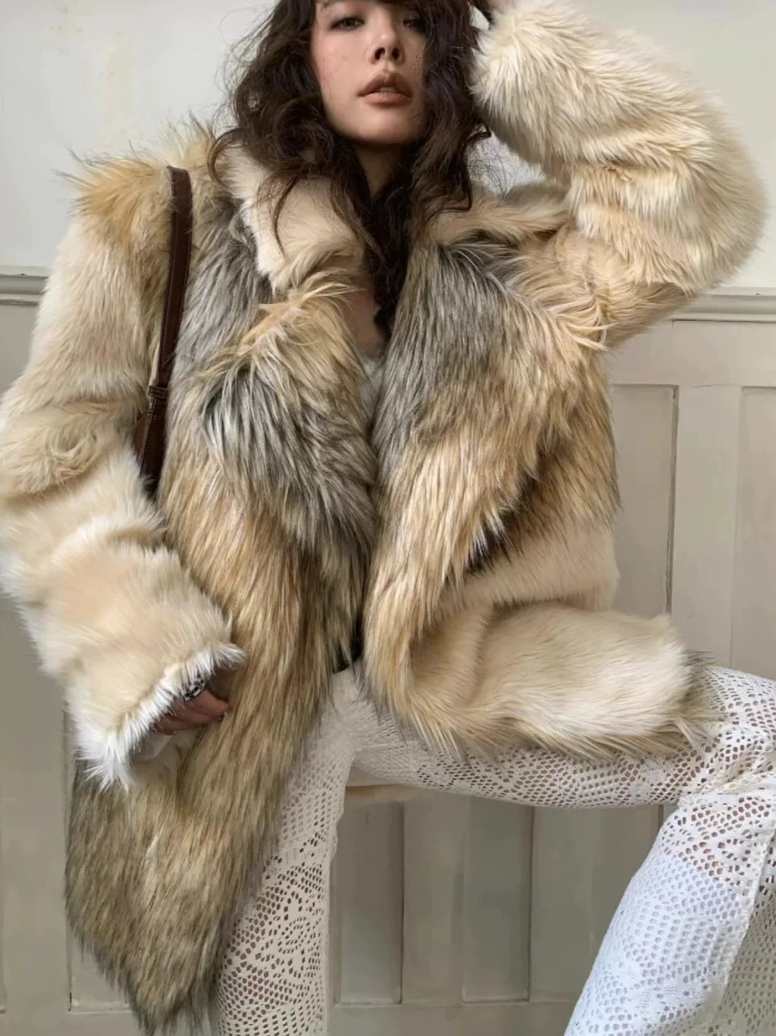 Warmth Vintage Plush Color Block Collar Fur Coat Spicy Girl Mid-Length Outerwear Soft Touch Long Sleeve Commute Style