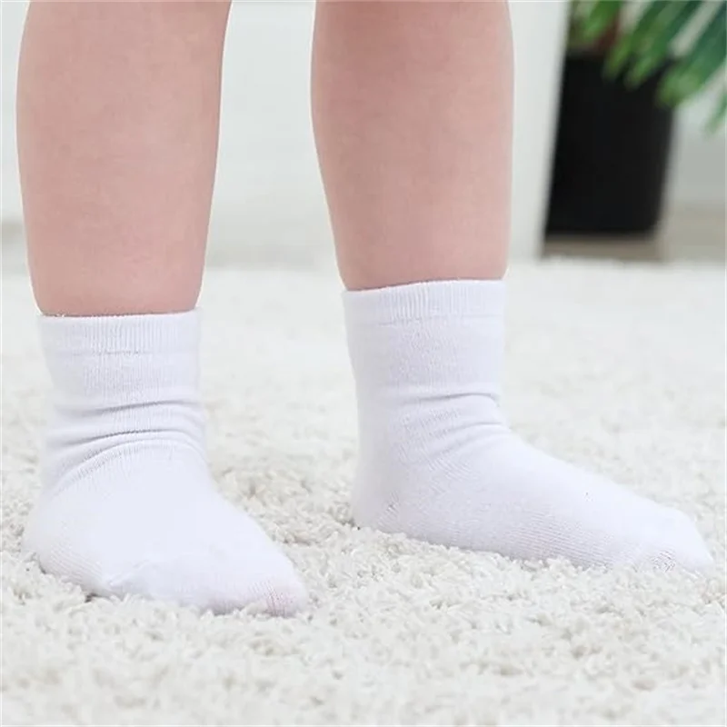 12 Paar Baby-Lauflernsocken mit Antirutsch-Noppen, Gymnastiksocken für Kleinkinder in Schwarz, Weiß, Grau - Socken für Kinder zum Laufen – Detail 7