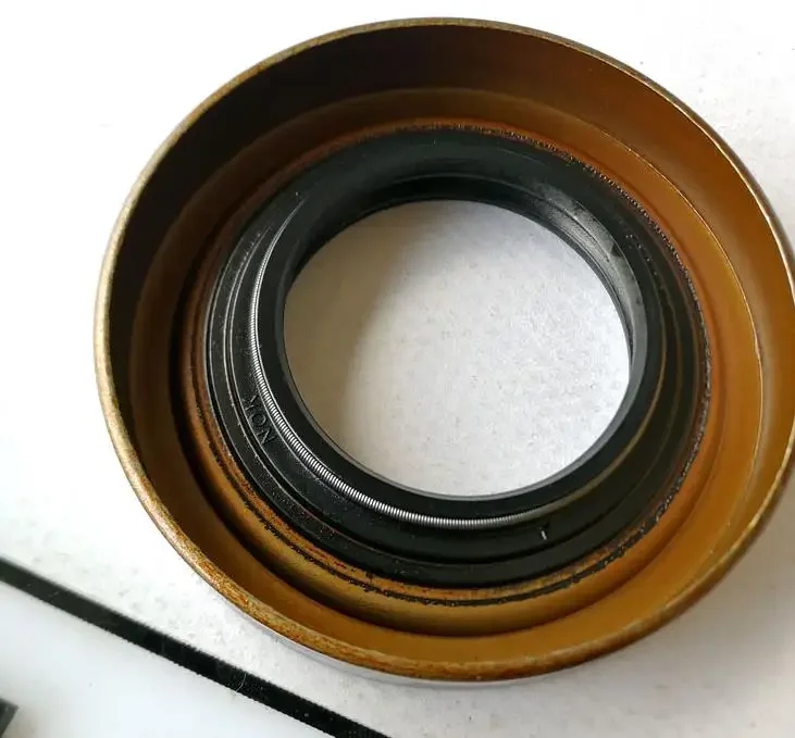 1 or 3 Pcs Oil Seal for Montero V30 MB393883 Front Differential Cover for Pajero V70 Drive Pinion Oil Rubber for Shogun V90